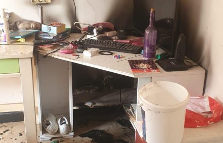שרפה בדירה ברחוב מיקווה ישראל בחולון