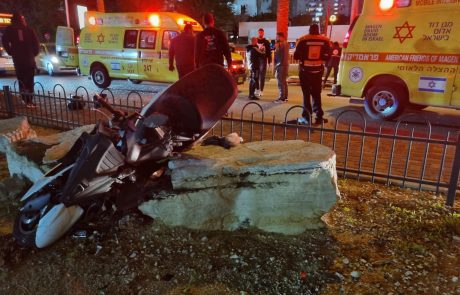 רוכב אופנוע נפצע בינוני בתאונה ברחוב הלוחמים בחולון